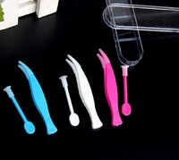 Набор цветных пинцетов с палочкой 4,5см в общей упаковке JM551隐形眼镜镊子 5个颜色