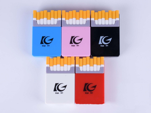 Contact lens kit with mirror and tweezers KL388