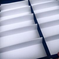 Передвижной бокс (ящик, чемодан, кейс, кофр, органайзер, витрина) на колёсах для оправ и очков на 130 мест JS-C251107