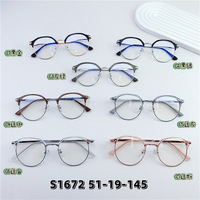 Hybrid frame, metal + TR90, with Blue Block protection SANTA S1672