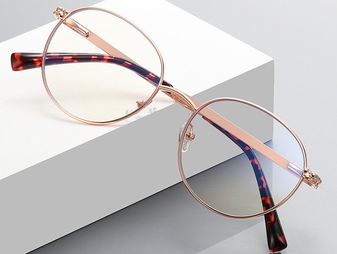 Кound person   style metal blue blocker frames for glasses MORE 3057