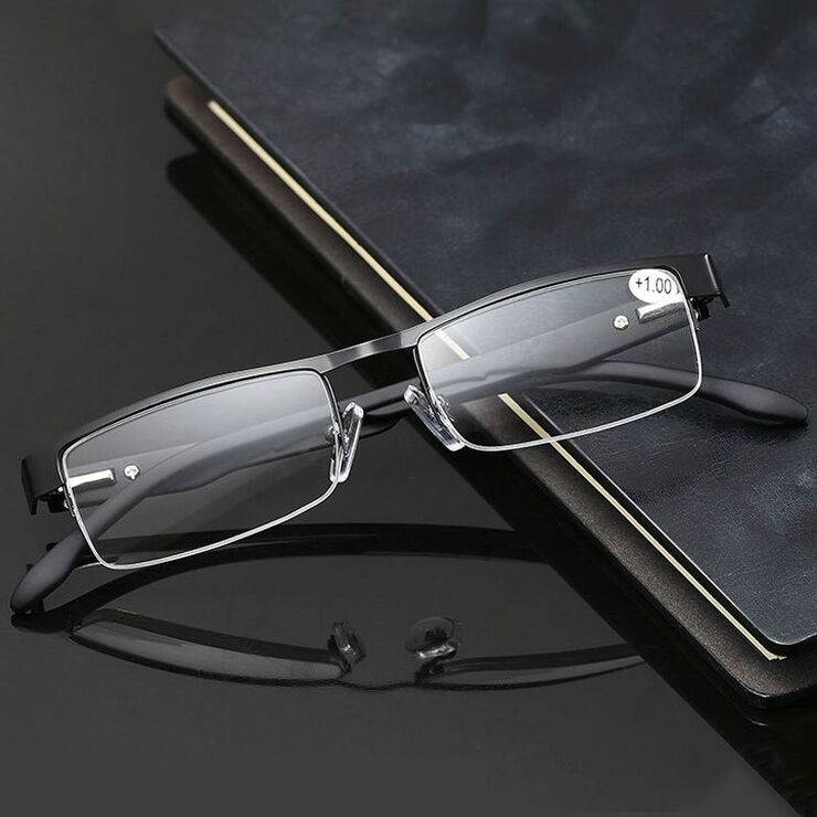 Очки пластиковые, диоптрии от +1.00 до +4.00, РМЦ=62-64, XM131