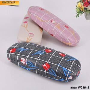 Футляр для очков W21048